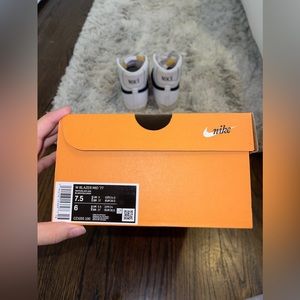 Nike Blazer Mid 77
